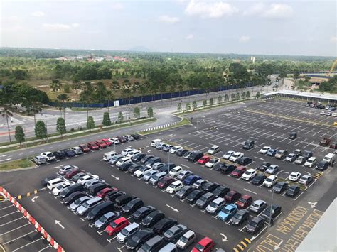 Free Parking Esplanade Mall .